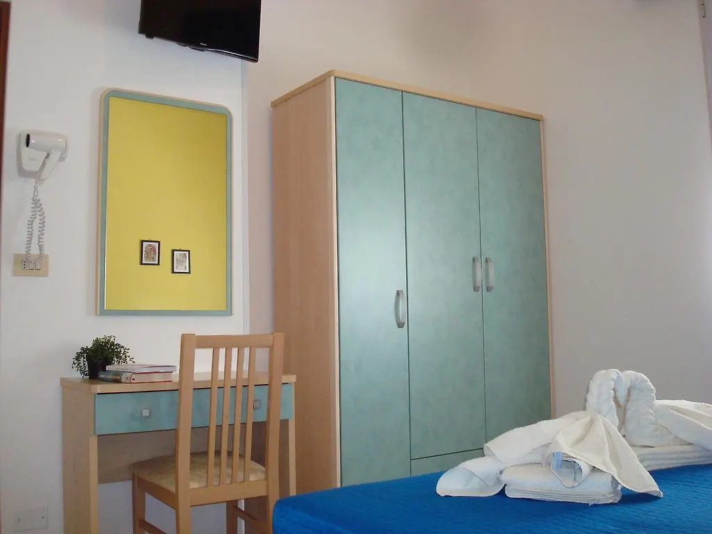 Hotel Villa Ersilia Rimini B&B 2*,